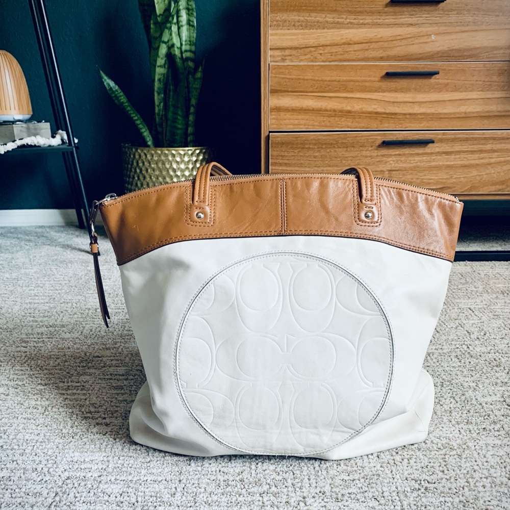 Coach Tote Shoulder Bag
